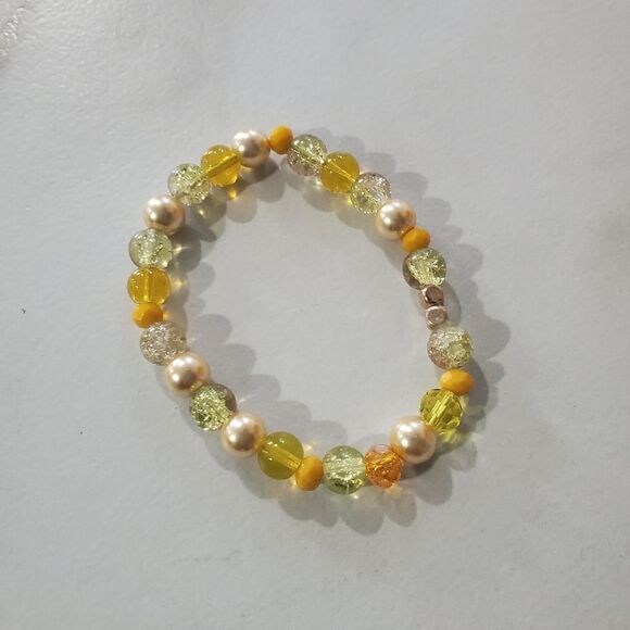 Beautiful Bracelet Set - Picture 2 of 4